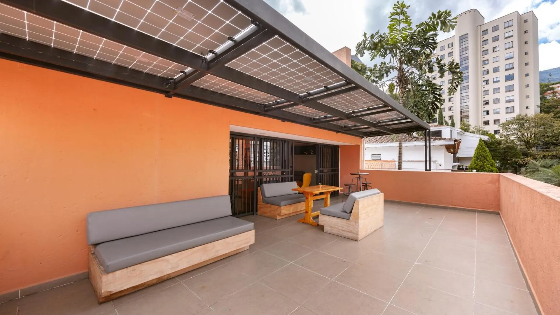 5Br Poblado Villa Close To Lleras Jacuzzi Cinema Ac Medellin Colombia
