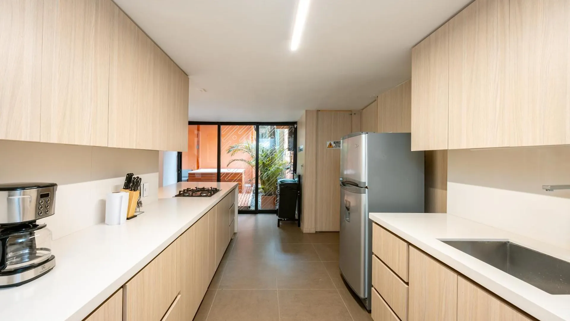 5Br Poblado Villa Close To Lleras Jacuzzi Cinema Ac Medellin