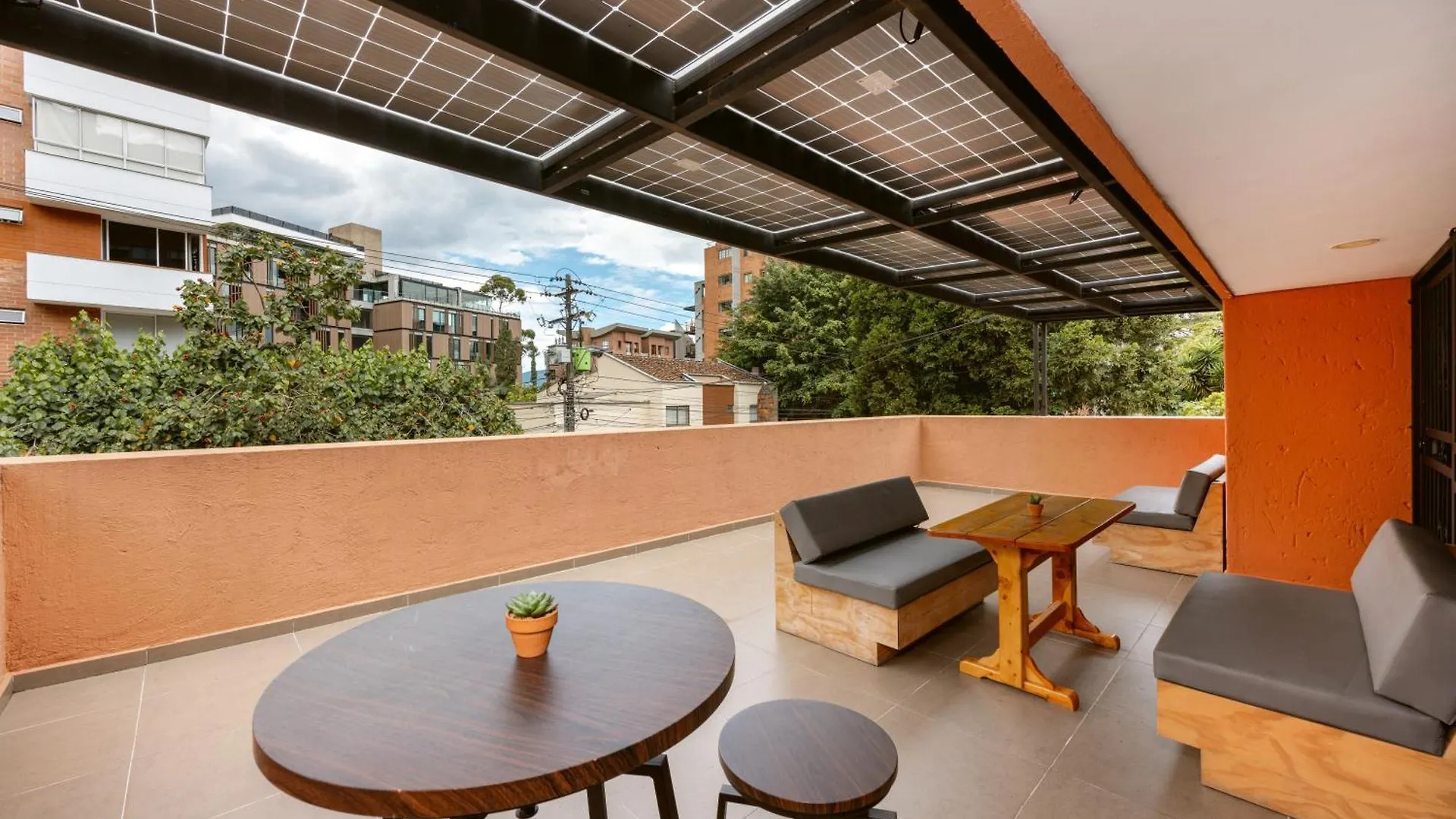 5Br Poblado Villa Close To Lleras Jacuzzi Cinema Ac Medellin Colombia